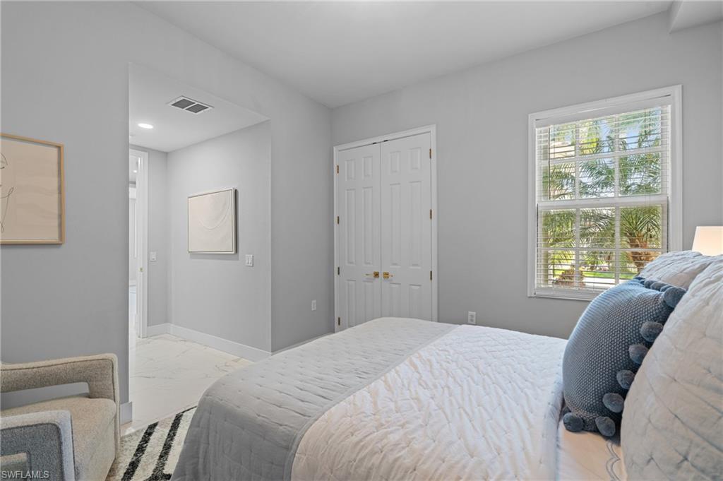 9270 Triana TER # 222