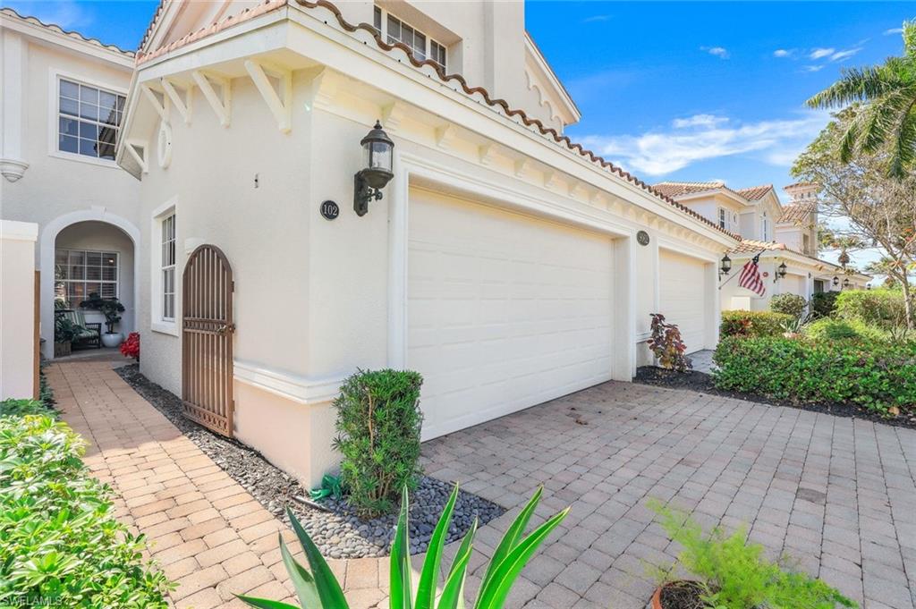 9062 Cascada WAY # 102