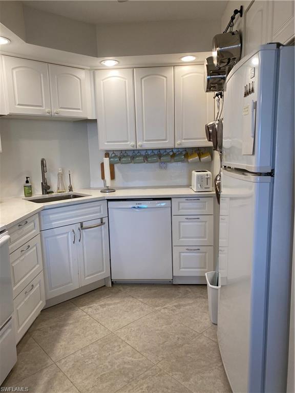 3 Bluebill AVE # 609