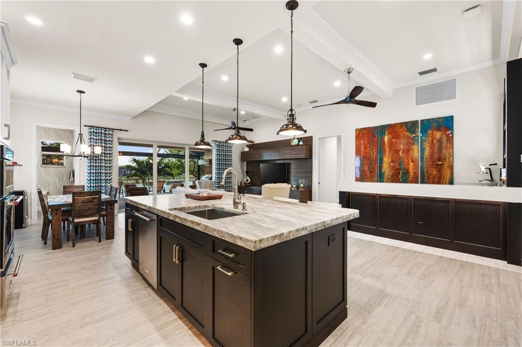 8949 Mustique LN
