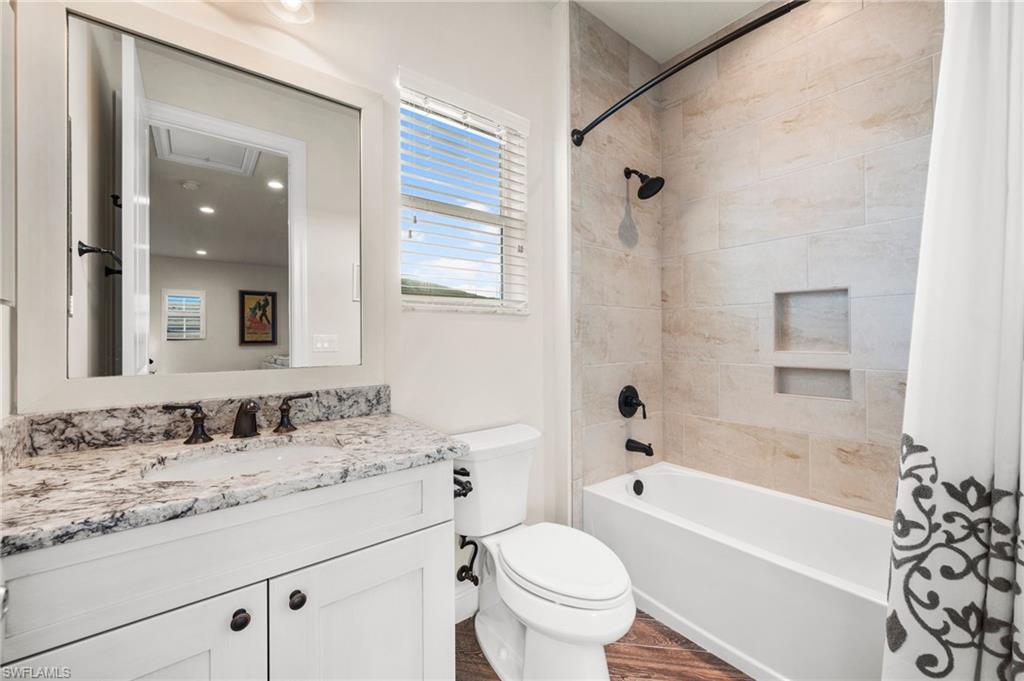 8949 Mustique LN