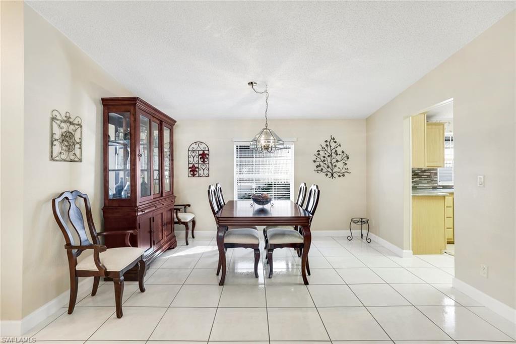 255 Riverwood RD