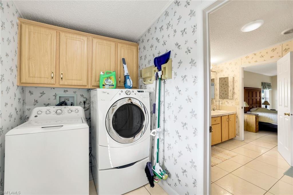 255 Riverwood RD