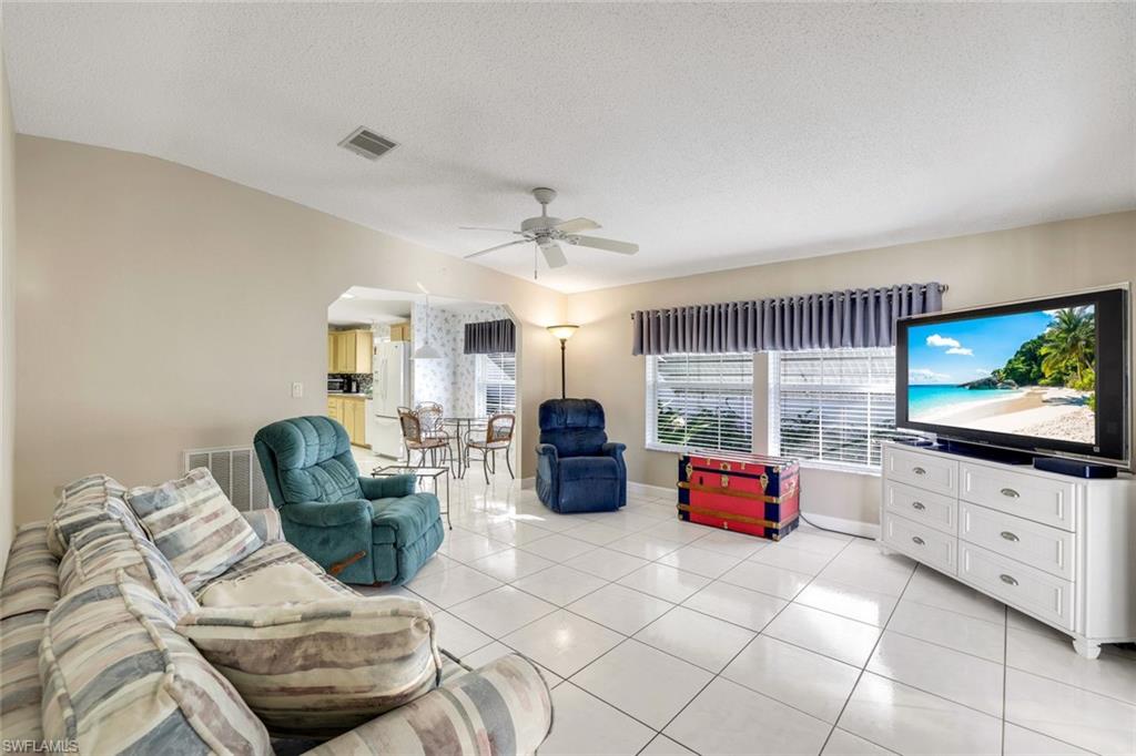 255 Riverwood RD