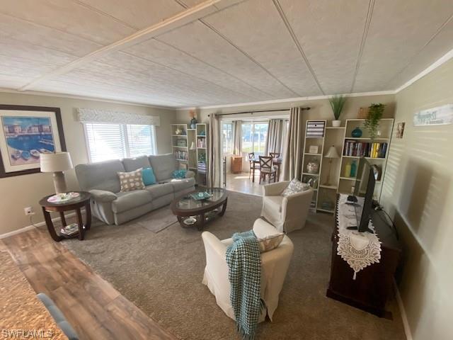 2738 Indianwood DR