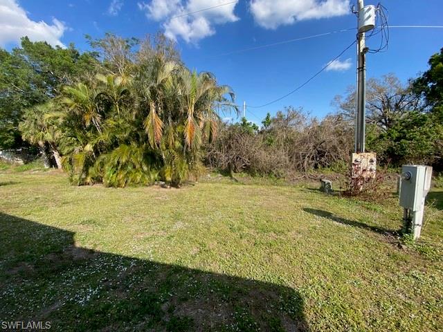 2738 Indianwood DR