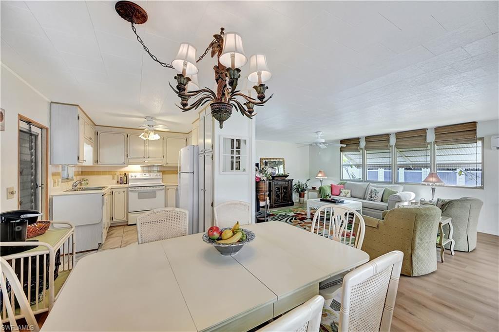 114 Enchanting BLVD