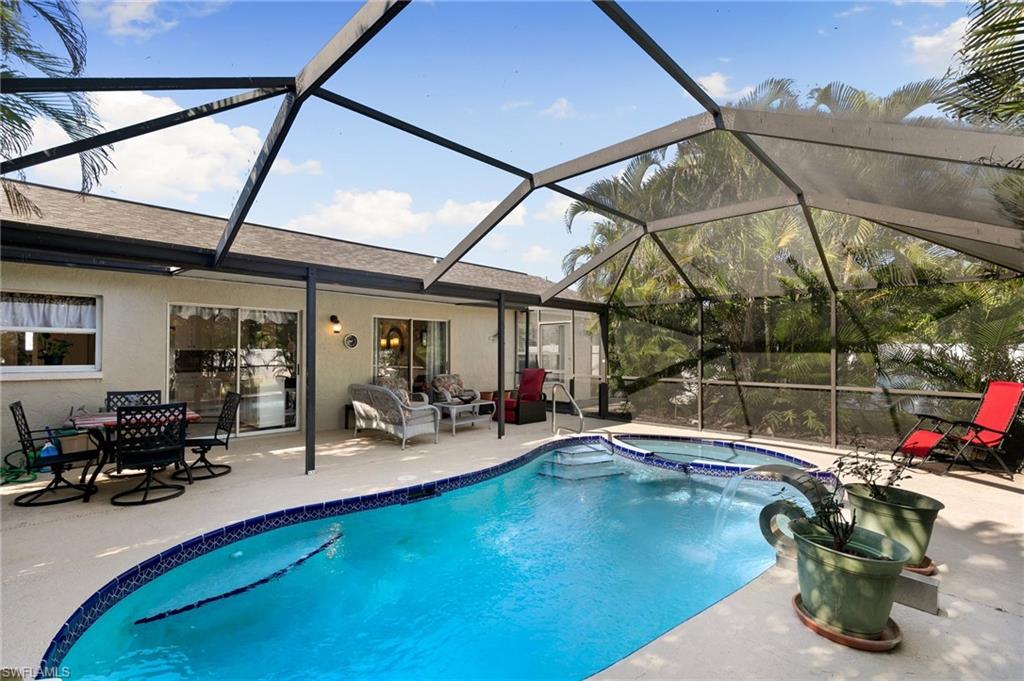 704 Meyer DR
