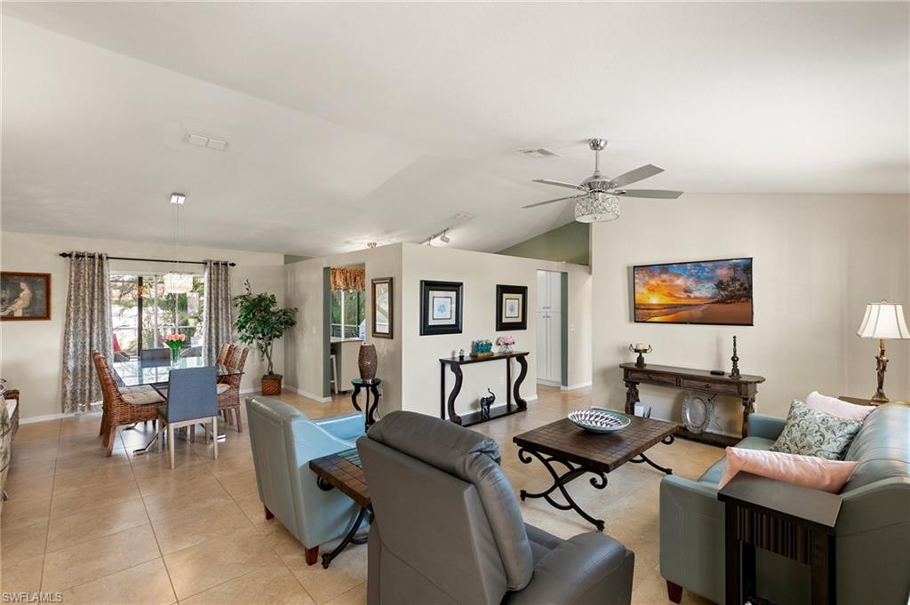 704 Meyer DR