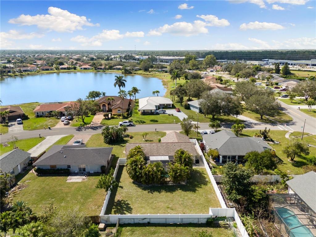 704 Meyer DR