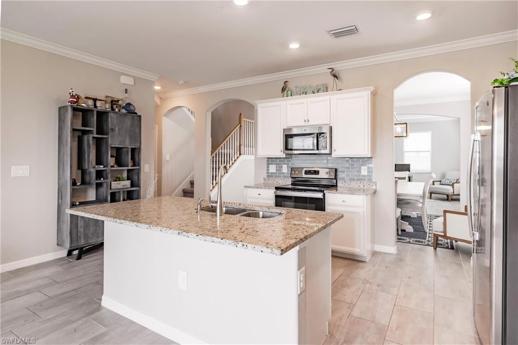 14565 Monrovia LN