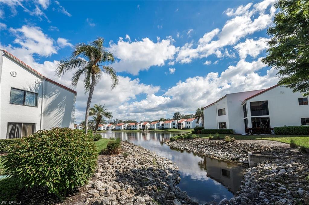 589 Beachwalk CIR # P204