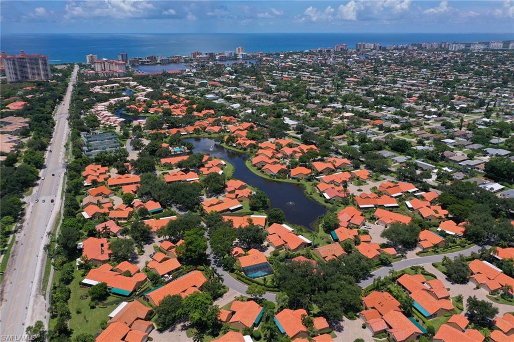 589 Beachwalk CIR # P204