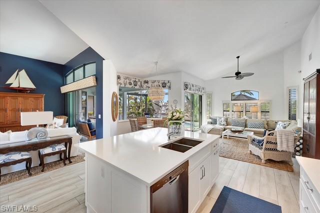 1556 Buccaneer CT