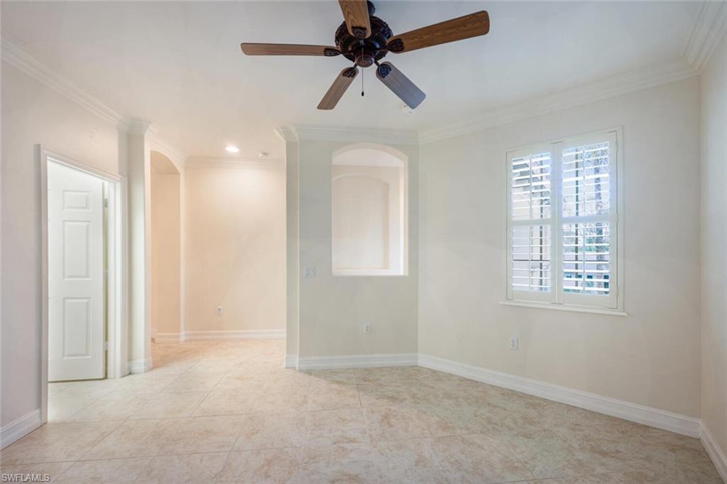 2036 Tarpon Bay DR N # 202