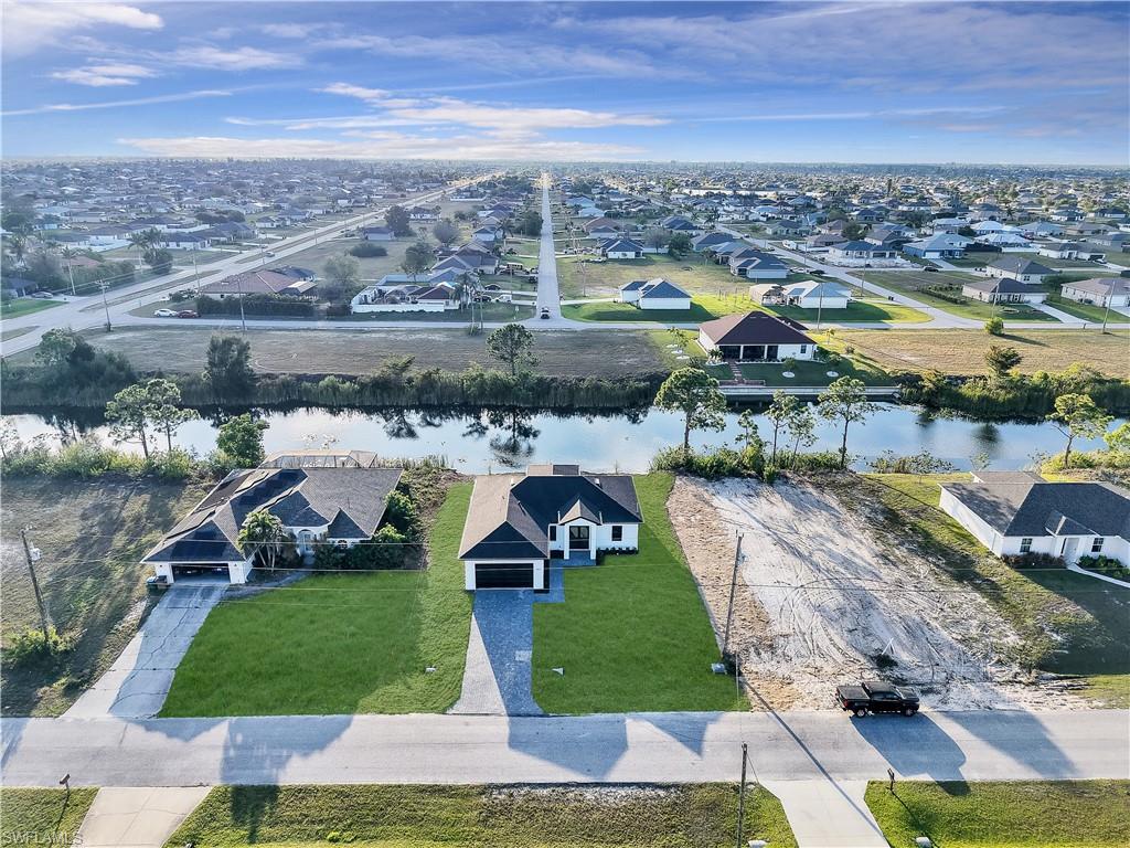 1612 NW 9th AVE
