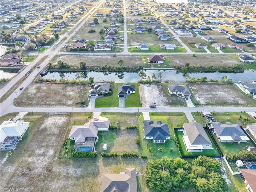 1612 NW 9th AVE