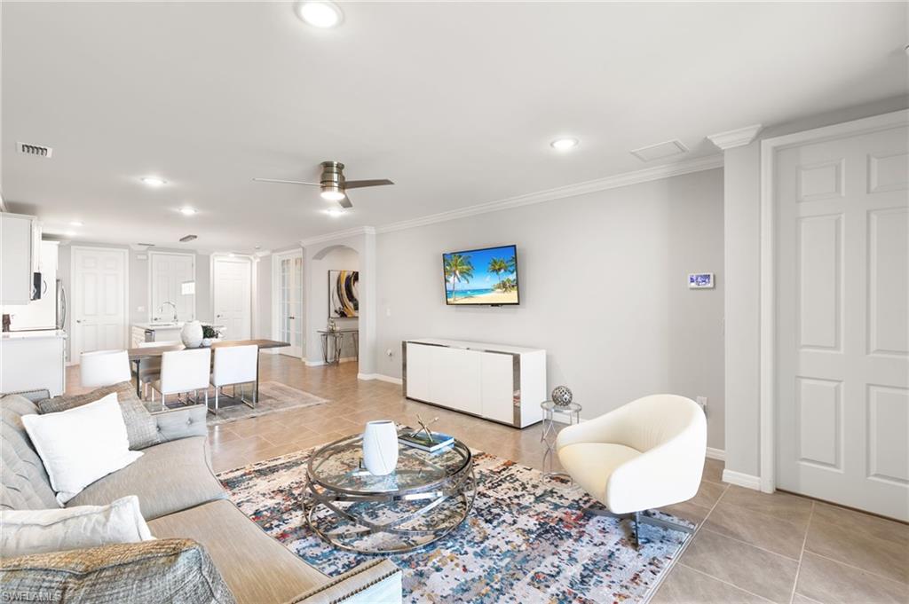 14618 Edgewater CIR