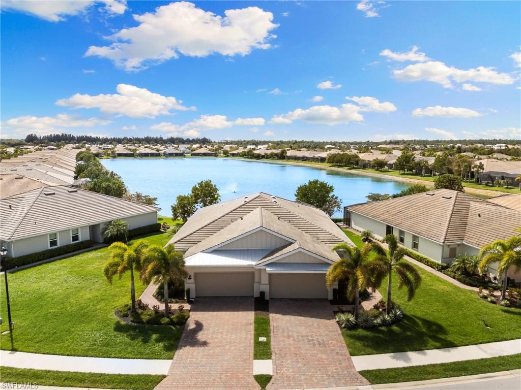 14618 Edgewater CIR
