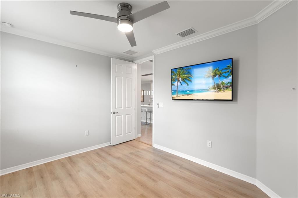 14618 Edgewater CIR