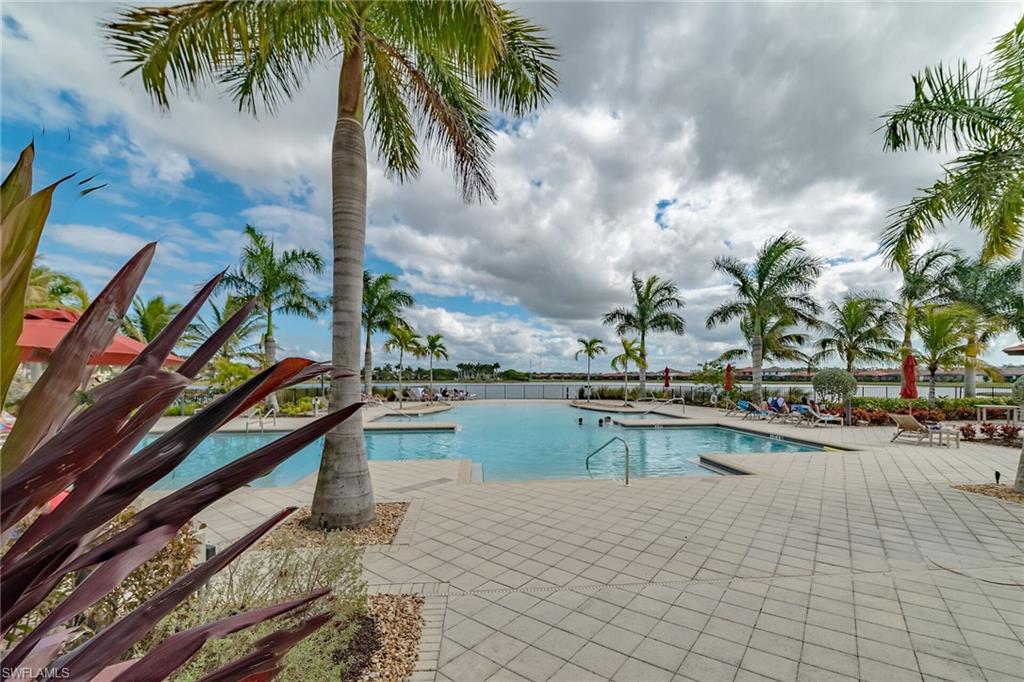 1584 Vizcaya LN