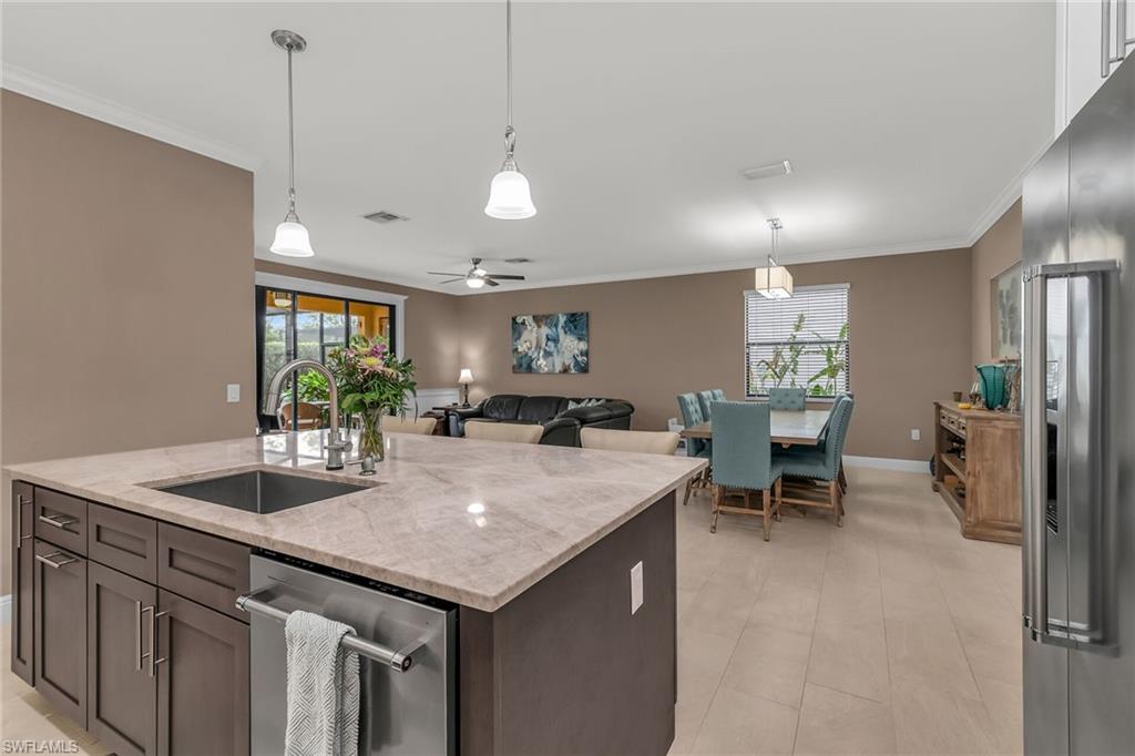 1584 Vizcaya LN