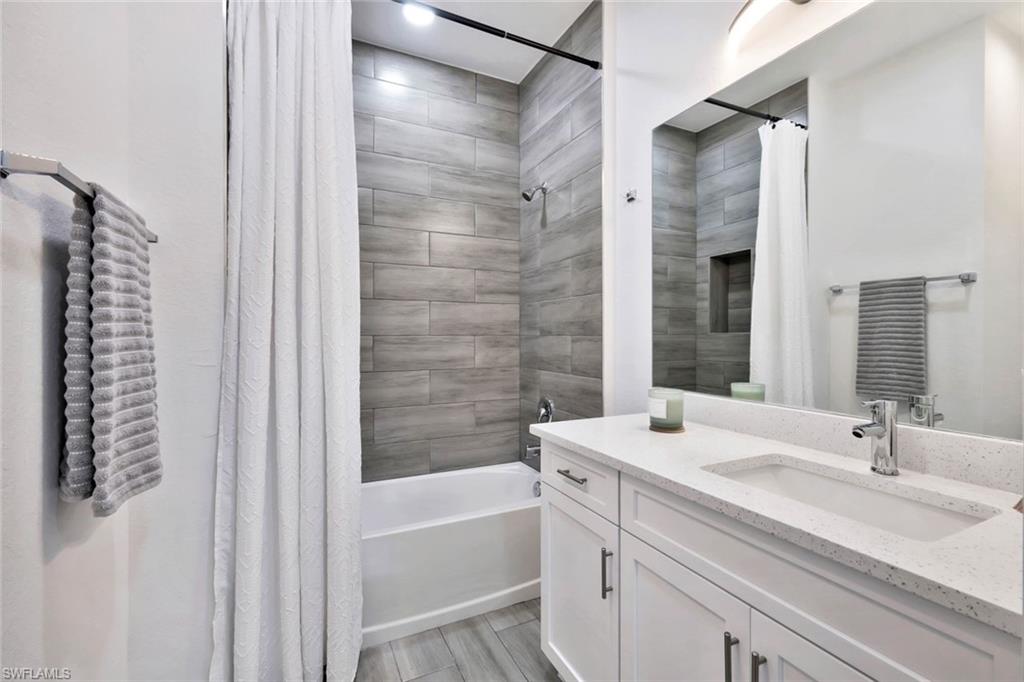 23272 W El Dorado AVE