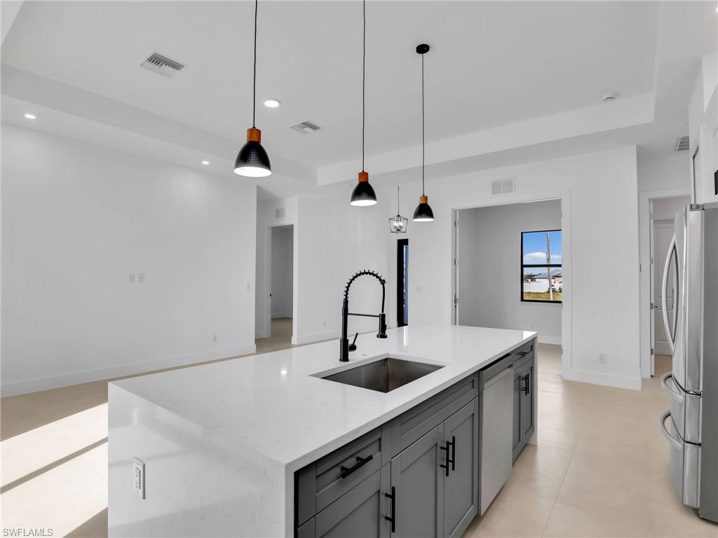 2405 NW 9th PL