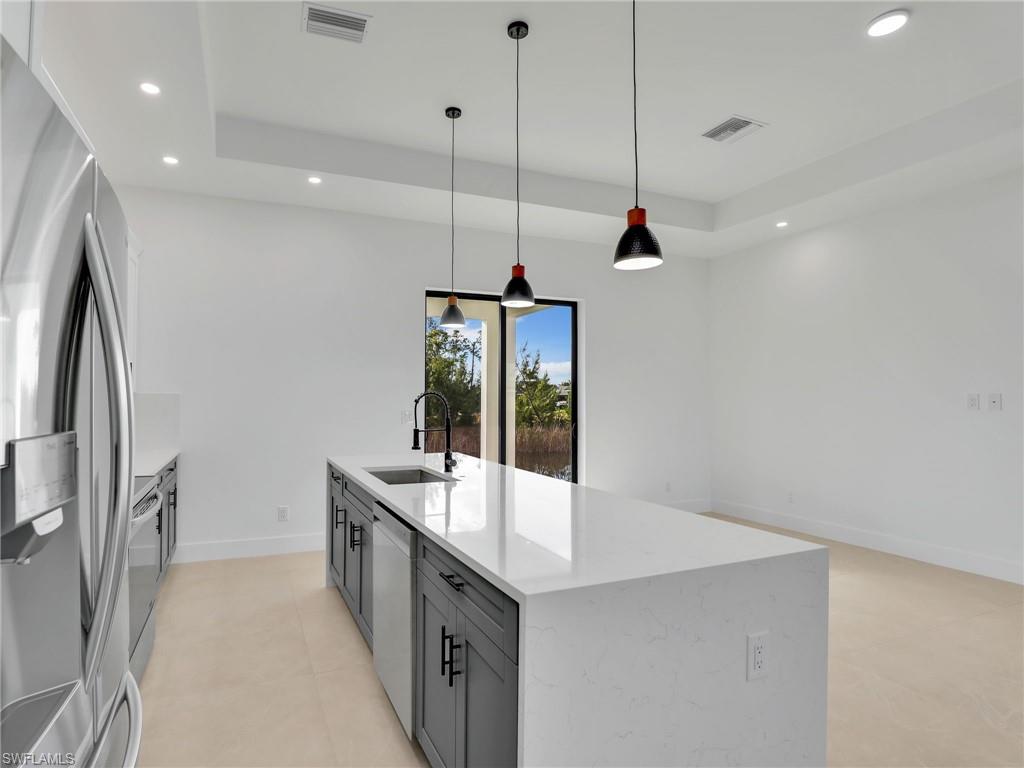 2405 NW 9th PL