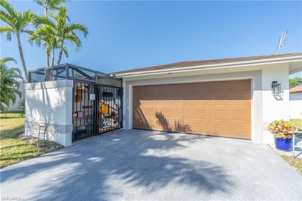 2237 Kings Lake BLVD