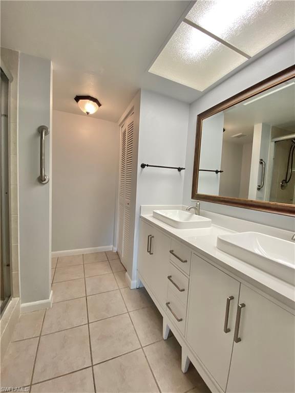 4955 Pepper CIR # 204 Unit: B-204