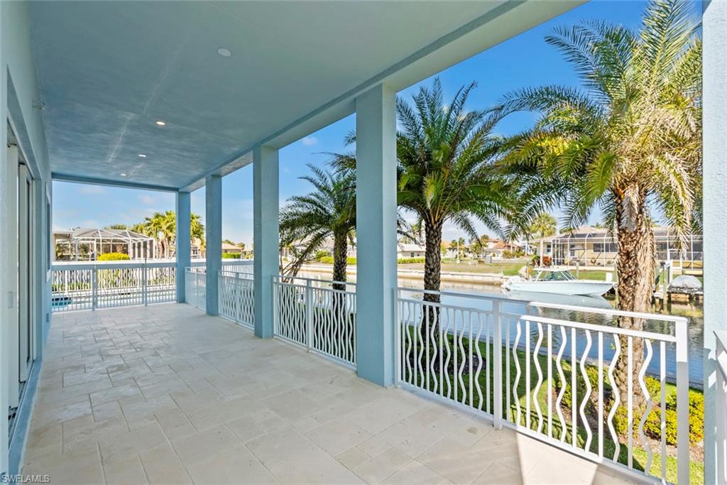 31 Manor TER