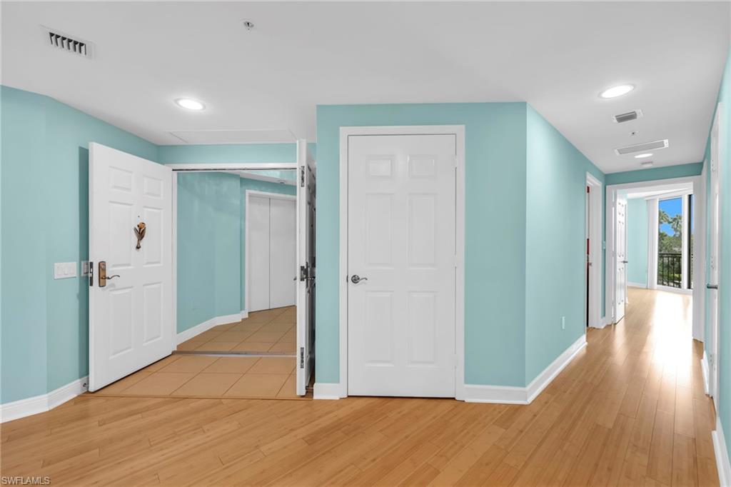 455 Cove Tower DR # 303