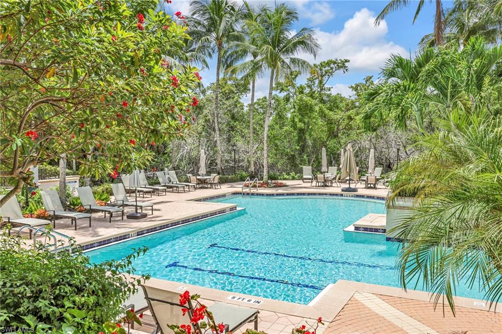 455 Cove Tower DR # 303