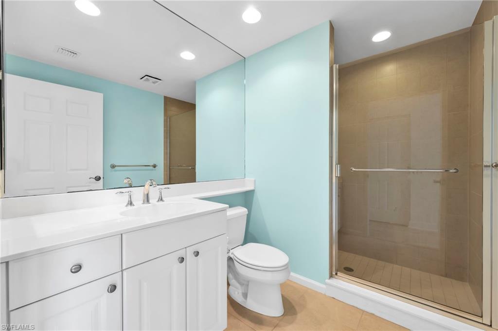 455 Cove Tower DR # 303