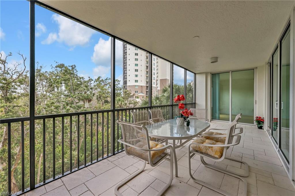 455 Cove Tower DR # 303