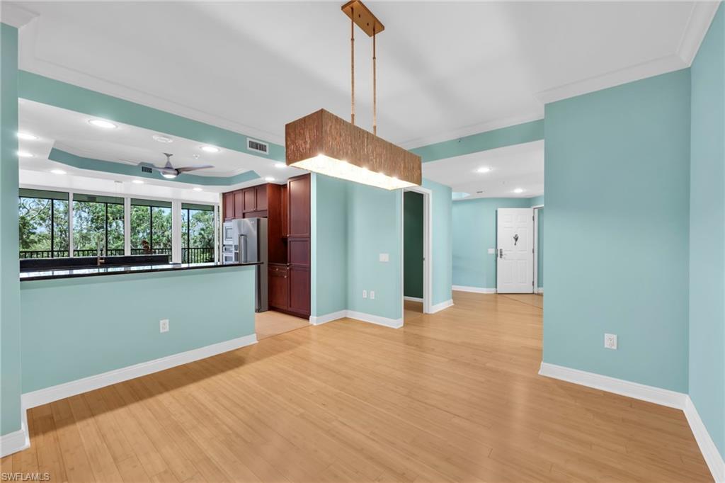 455 Cove Tower DR # 303