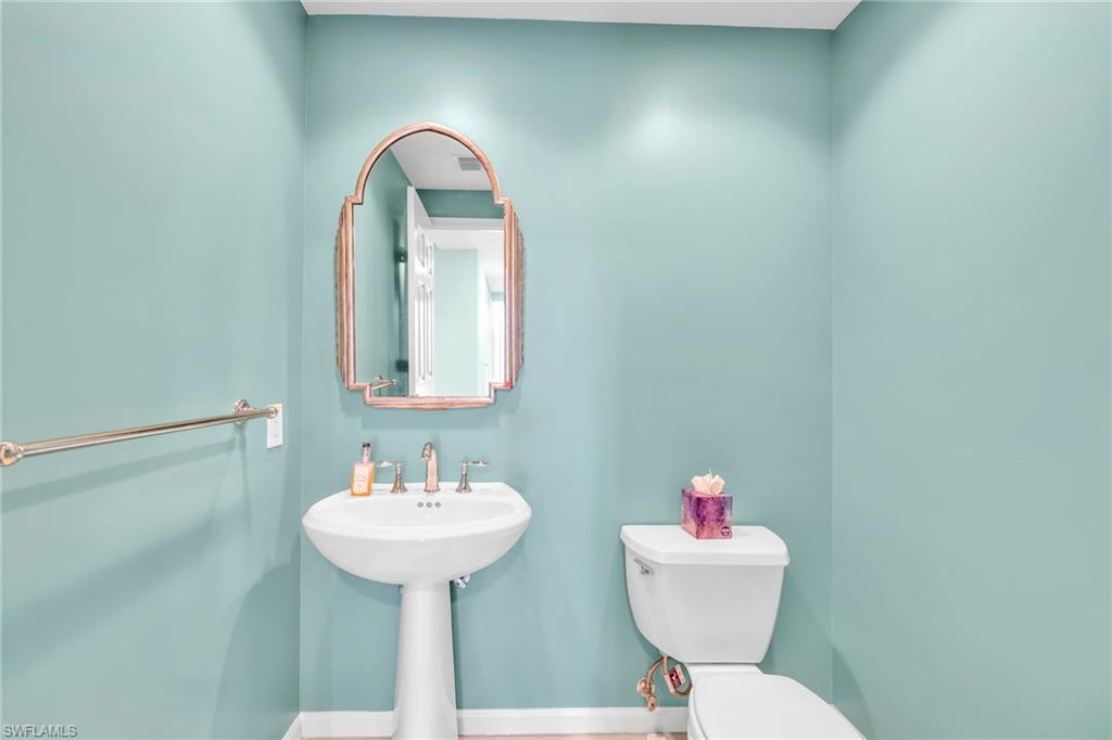 455 Cove Tower DR # 303