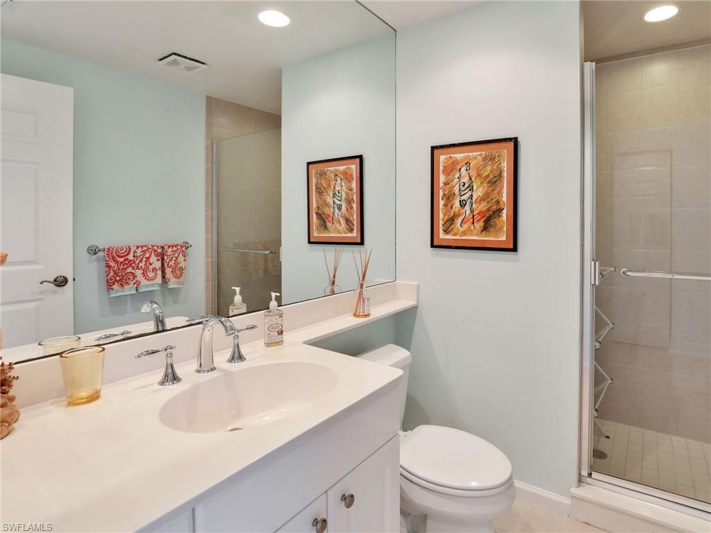 455 Cove Tower DR # 303
