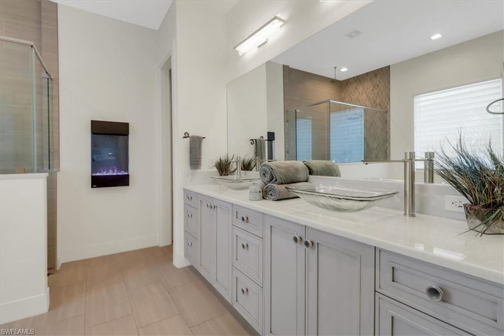 3721 Sapphire Cove CIR