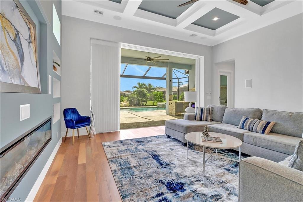 3721 Sapphire Cove CIR