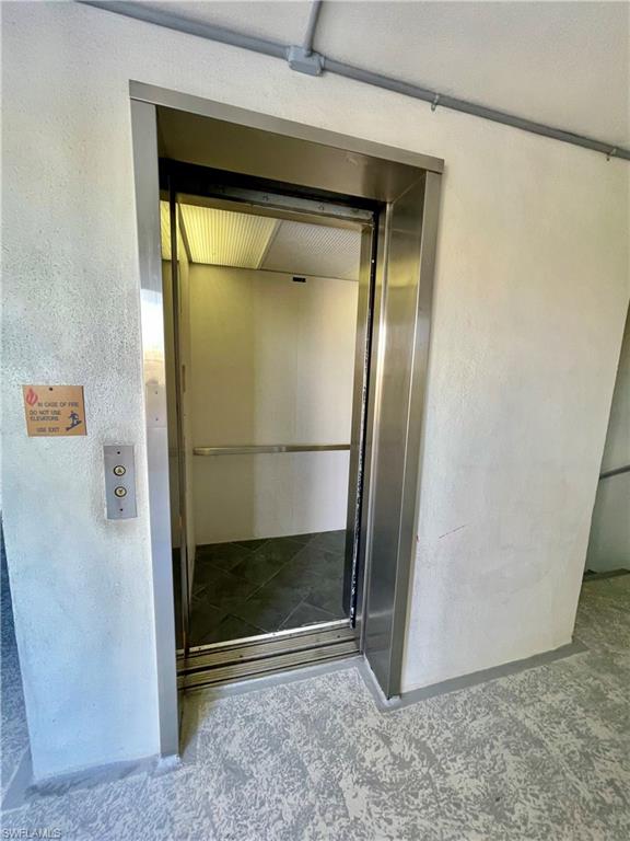 1900 Alamanda DR # 204