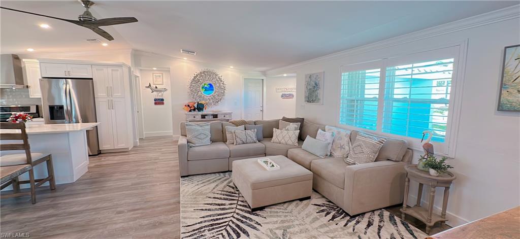 11 Palmview BLVD