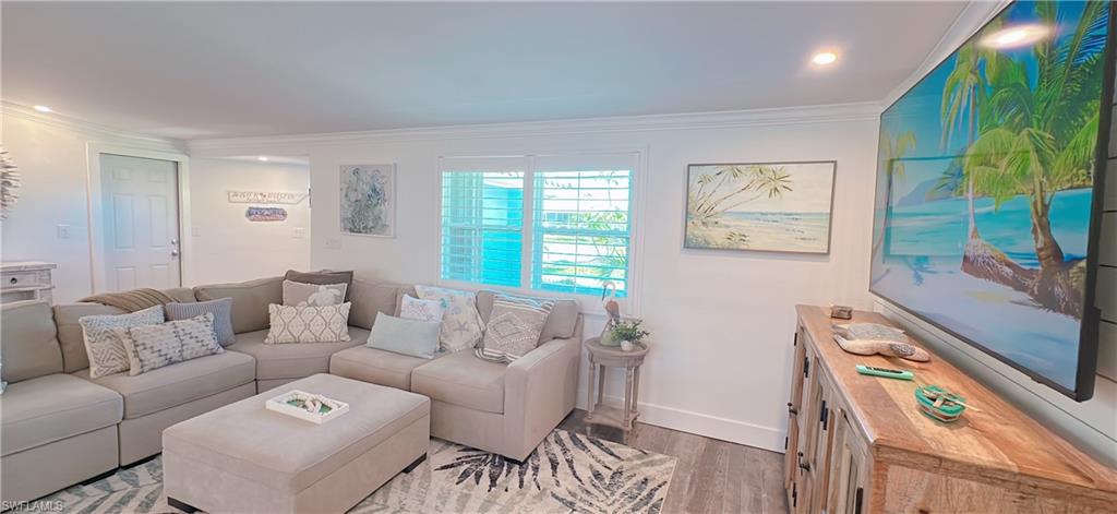 11 Palmview BLVD