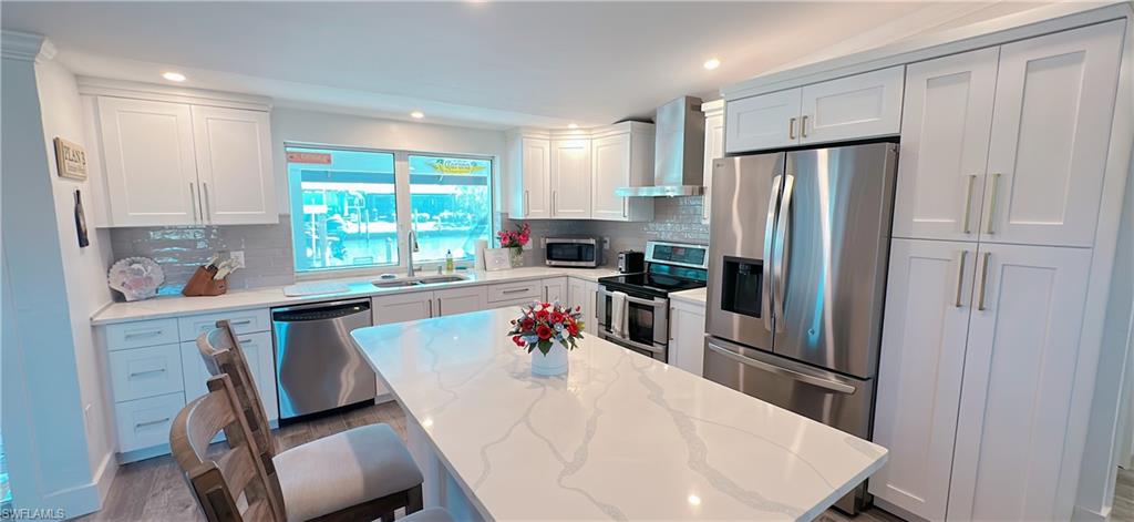 11 Palmview BLVD