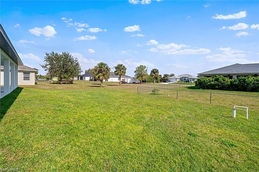 6109 Hutton CT