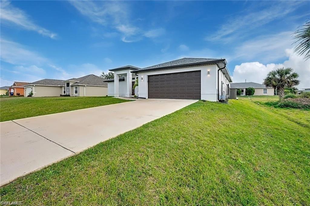 6109 Hutton CT
