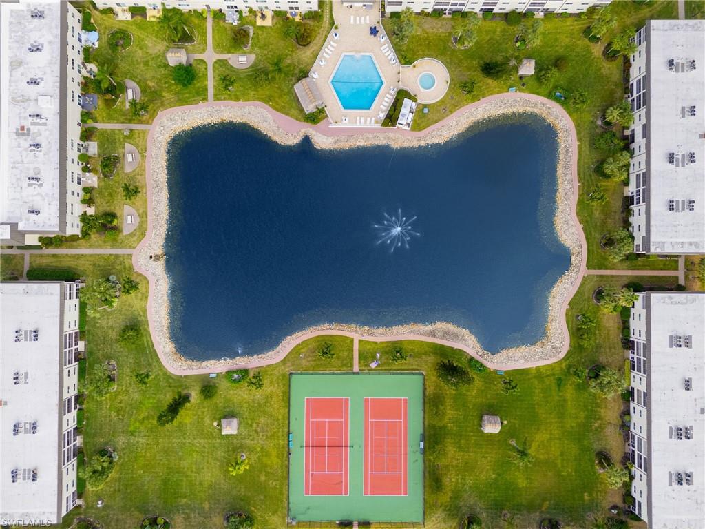 1004 Manatee RD # H201