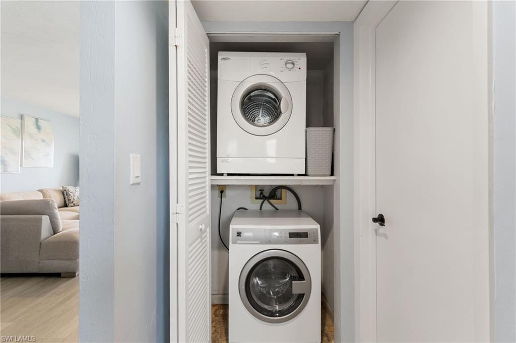 1004 Manatee RD # H201