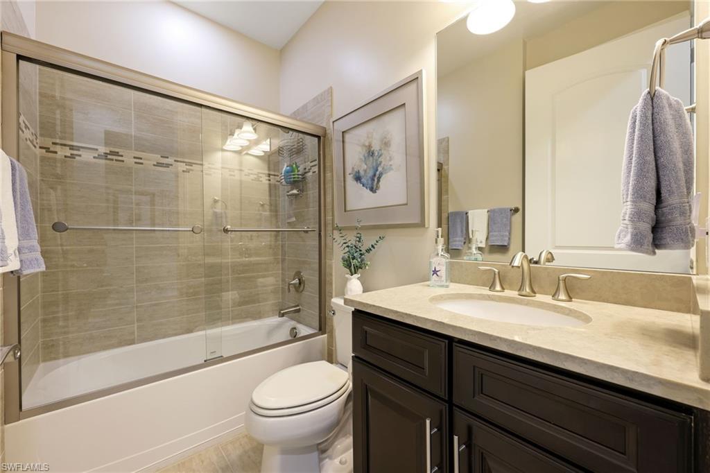 7128 Lily WAY